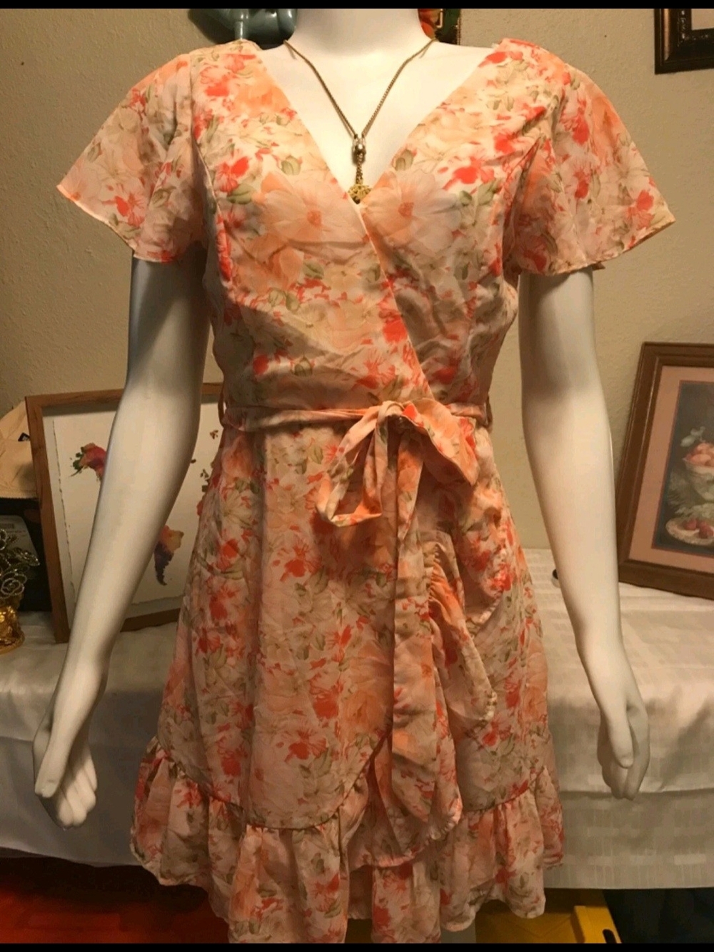 Floral Tie-Waist Mini Dress in Peach and Cream